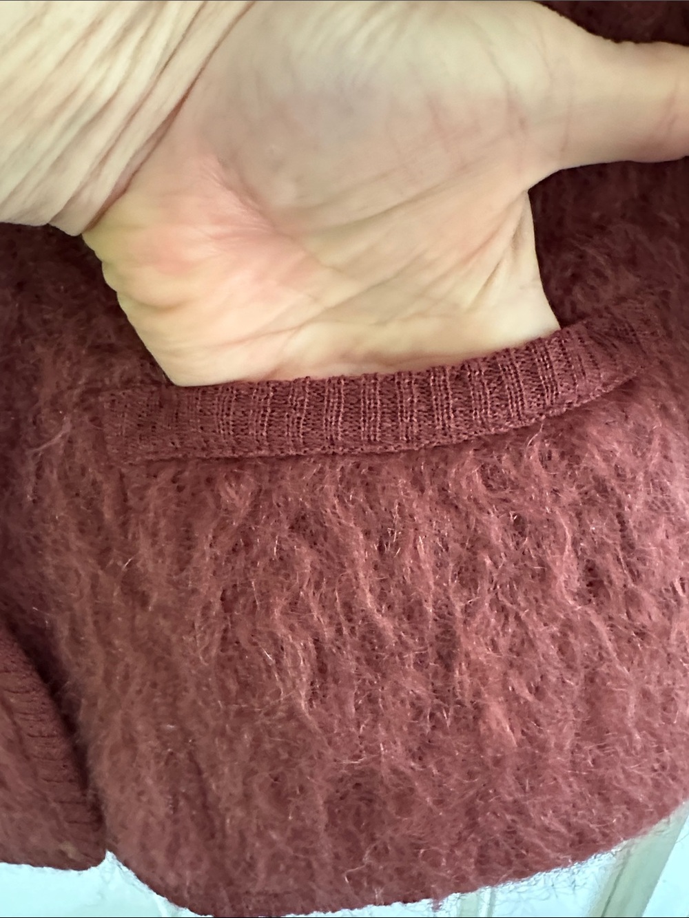 Scotland Luxury Mohair Cardigan SZ 36 Mauve color Excellent vintage piece! - Picture 5 of 7